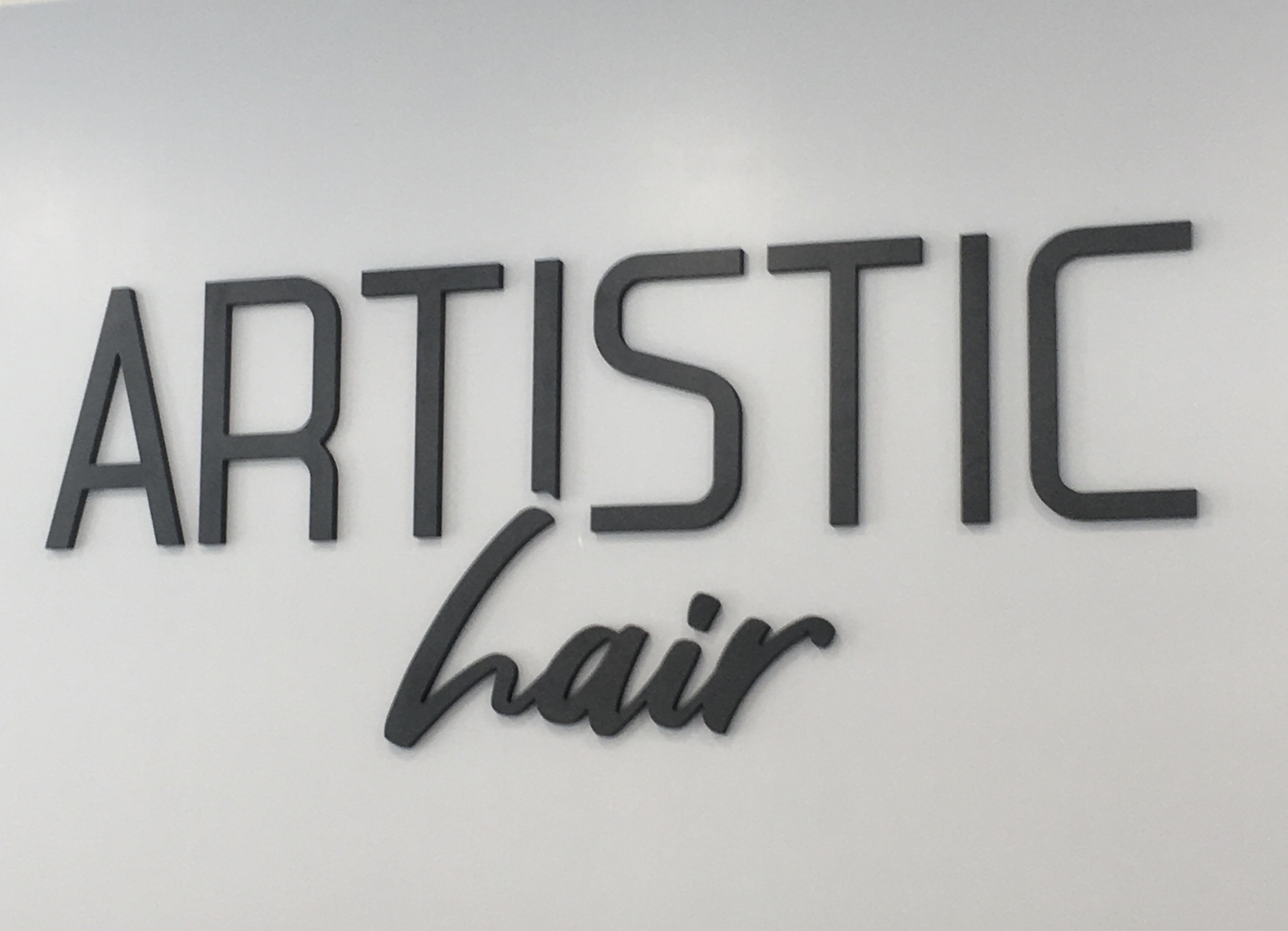 ARTISTIC HAIR S.N.C. DI BUSSARELLO VERONICA & STORTI MARICA