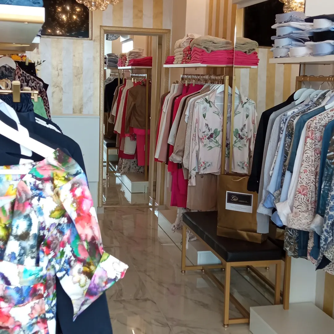 Gio' camicie&... di Giustarini Giovanna