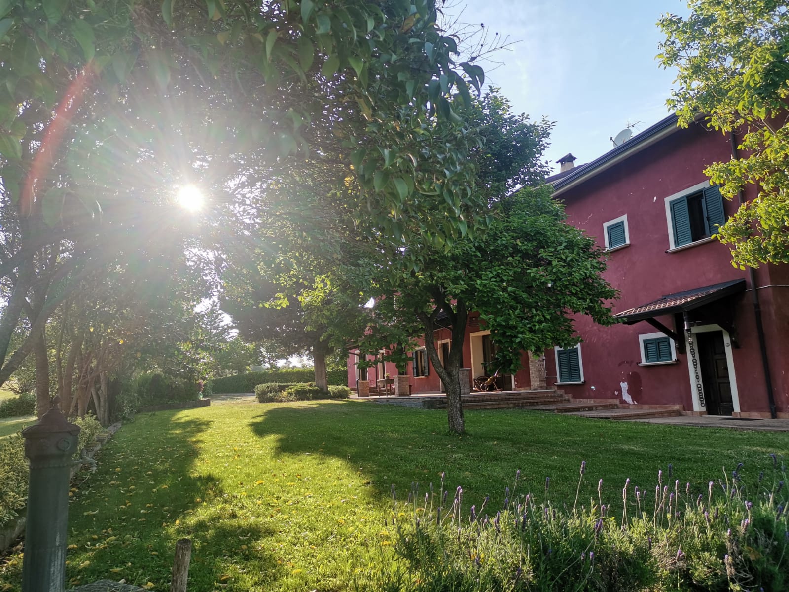 La Tavernola Agriturismo in Tenuta Mandia azienda agricola biologica