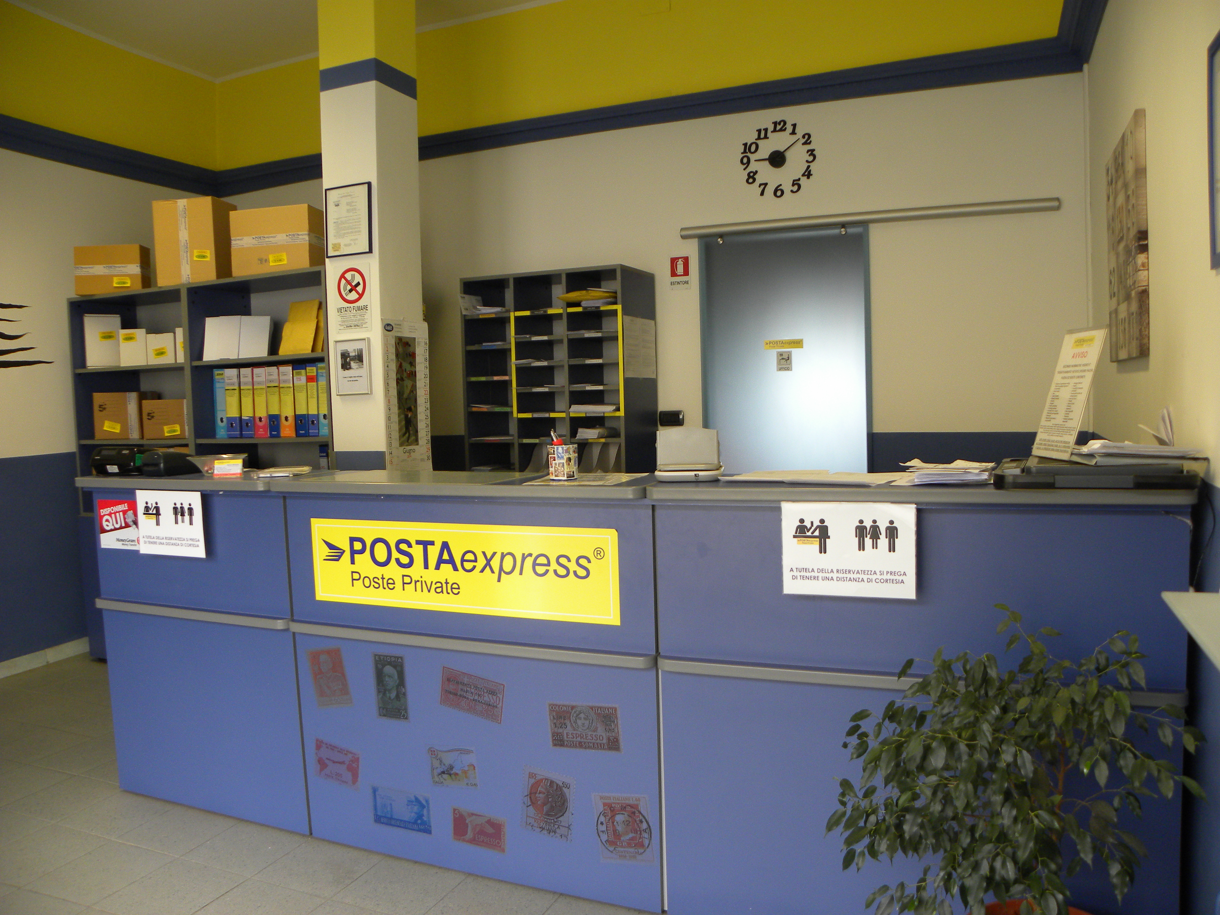 SERVICE POINT - POSTA EXPRESS DI PAPACCIO ONOFRIO