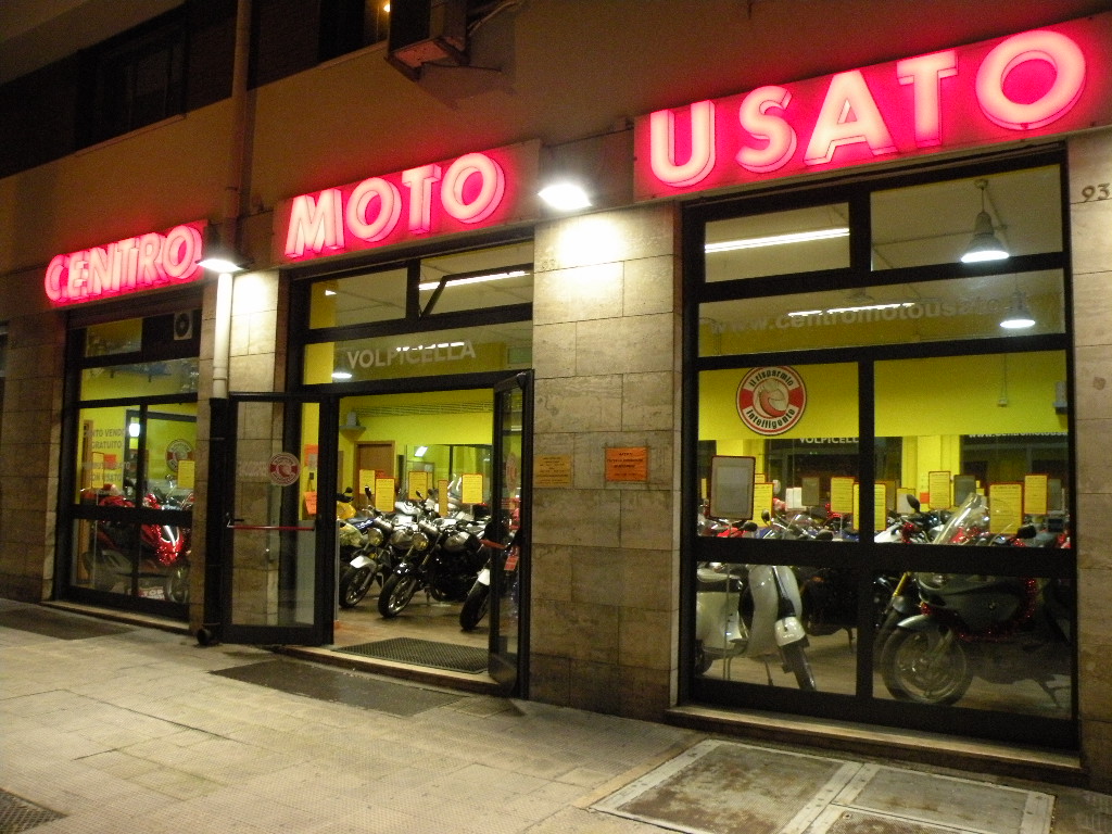 centro moto usato & nuovo di maurizio volpicella